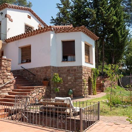 casa mediterrània a la vora de Barcelona Corbera de Llobregat Extérieur photo